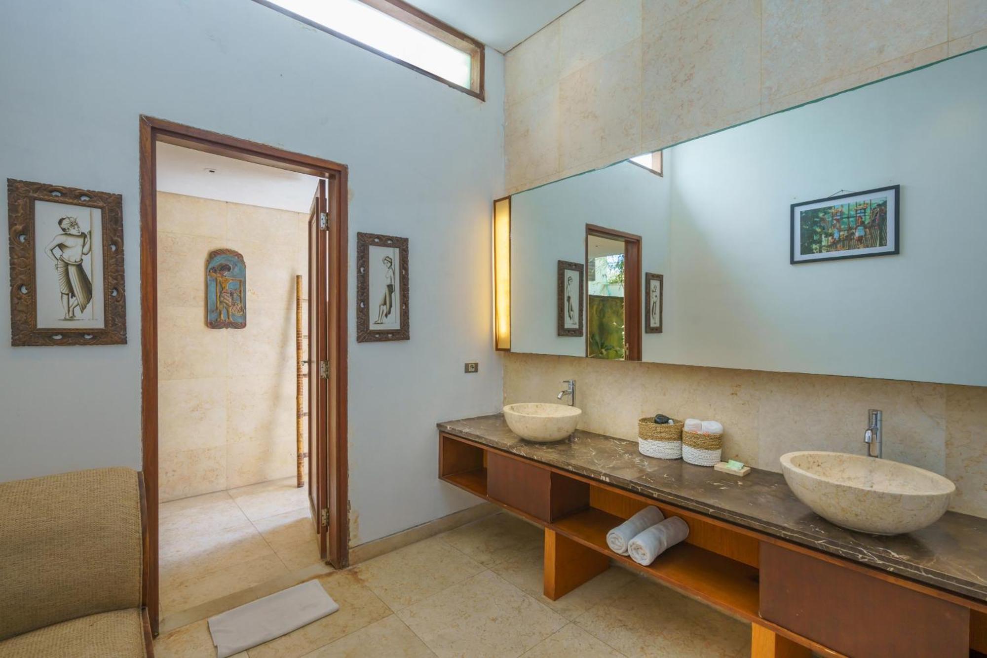 Villa Kaira Estate Canggu Exteriör bild