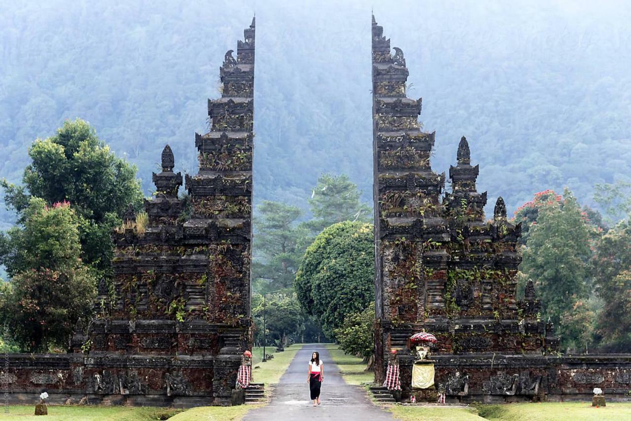 Villa Kaira Estate Canggu Exteriör bild