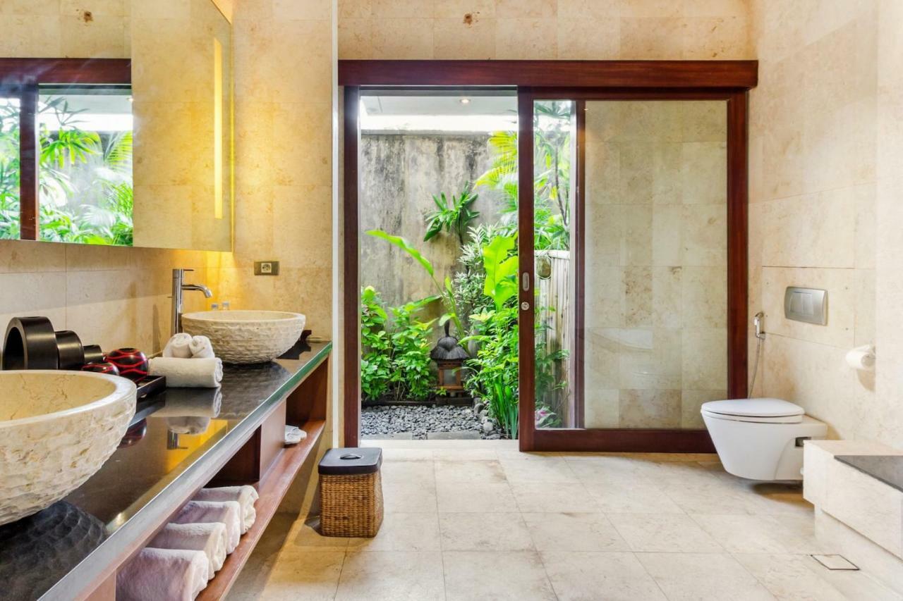 Villa Kaira Estate Canggu Exteriör bild